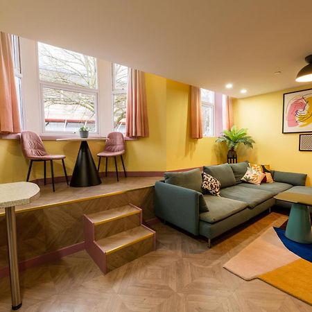 Aaron Wise - 51 Fitzhamon Apartments Cardiff Luaran gambar