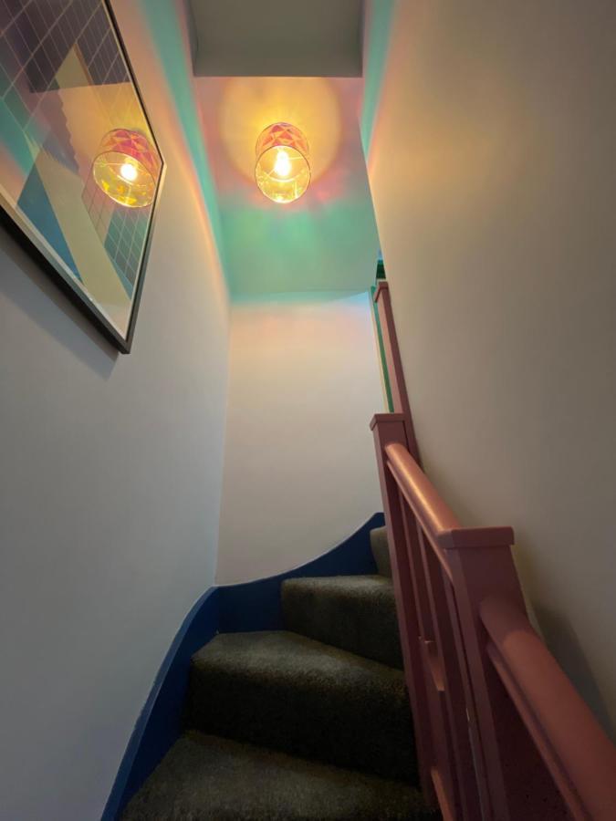 Aaron Wise - 51 Fitzhamon Apartments Cardiff Luaran gambar