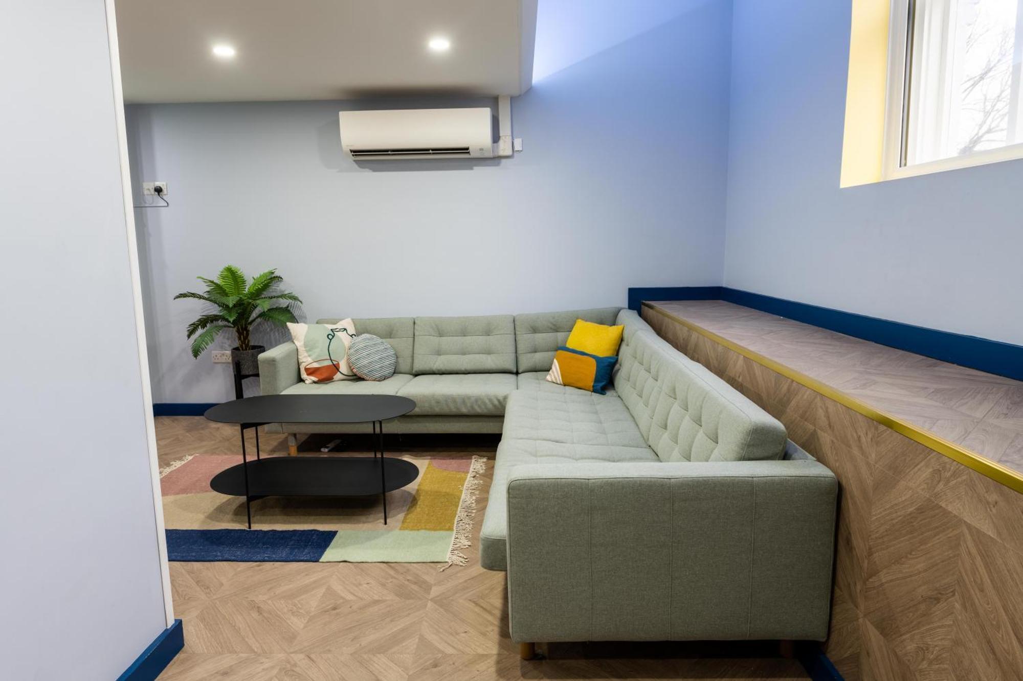 Aaron Wise - 51 Fitzhamon Apartments Cardiff Luaran gambar