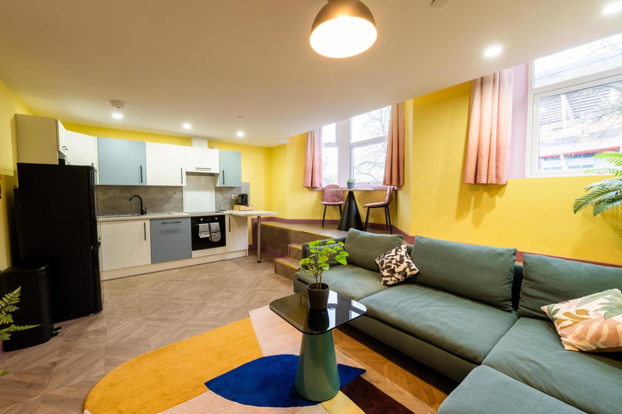 Aaron Wise - 51 Fitzhamon Apartments Cardiff Luaran gambar